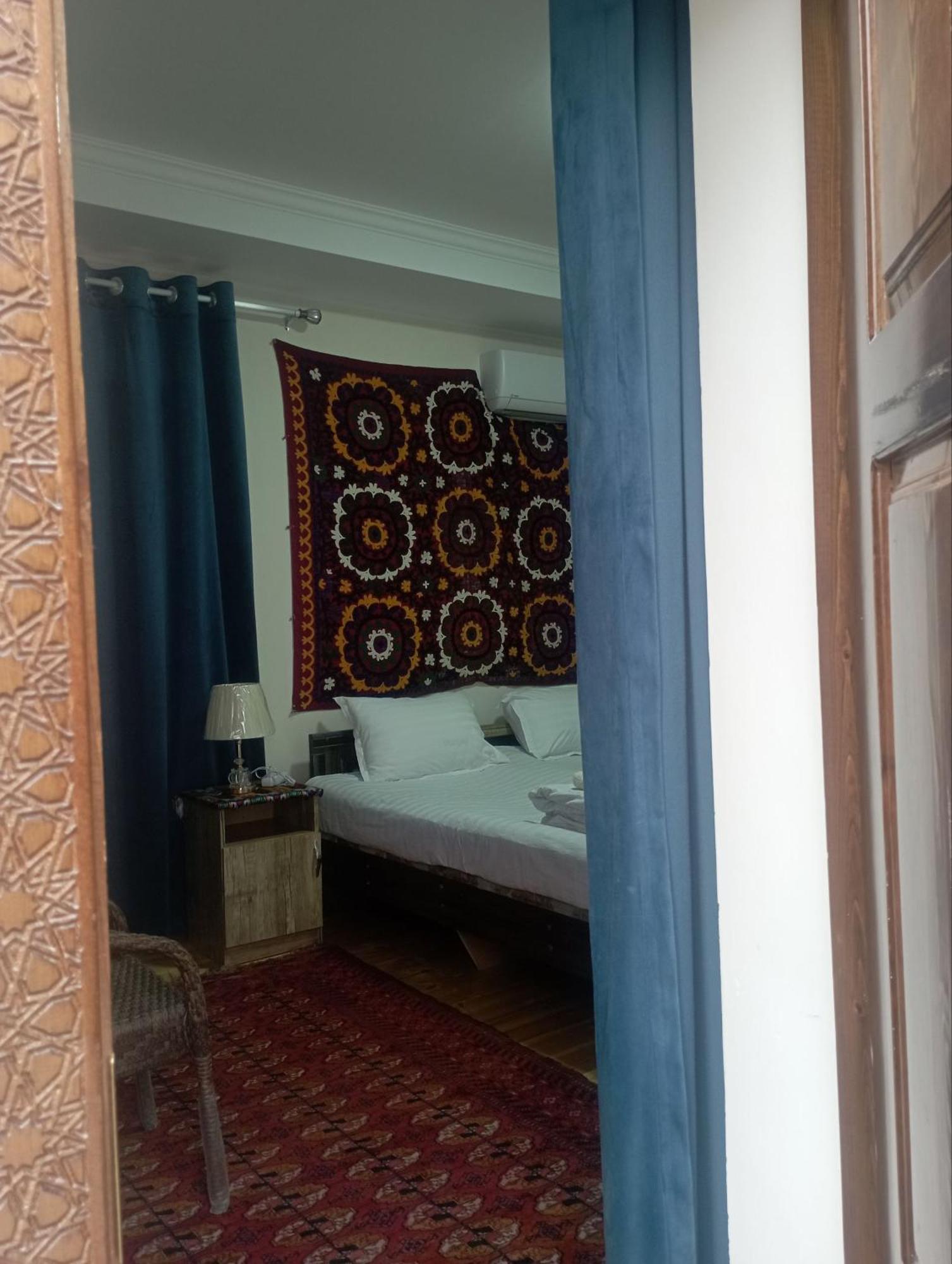 בוקורו Art Suzani National House Hotel מראה חיצוני תמונה