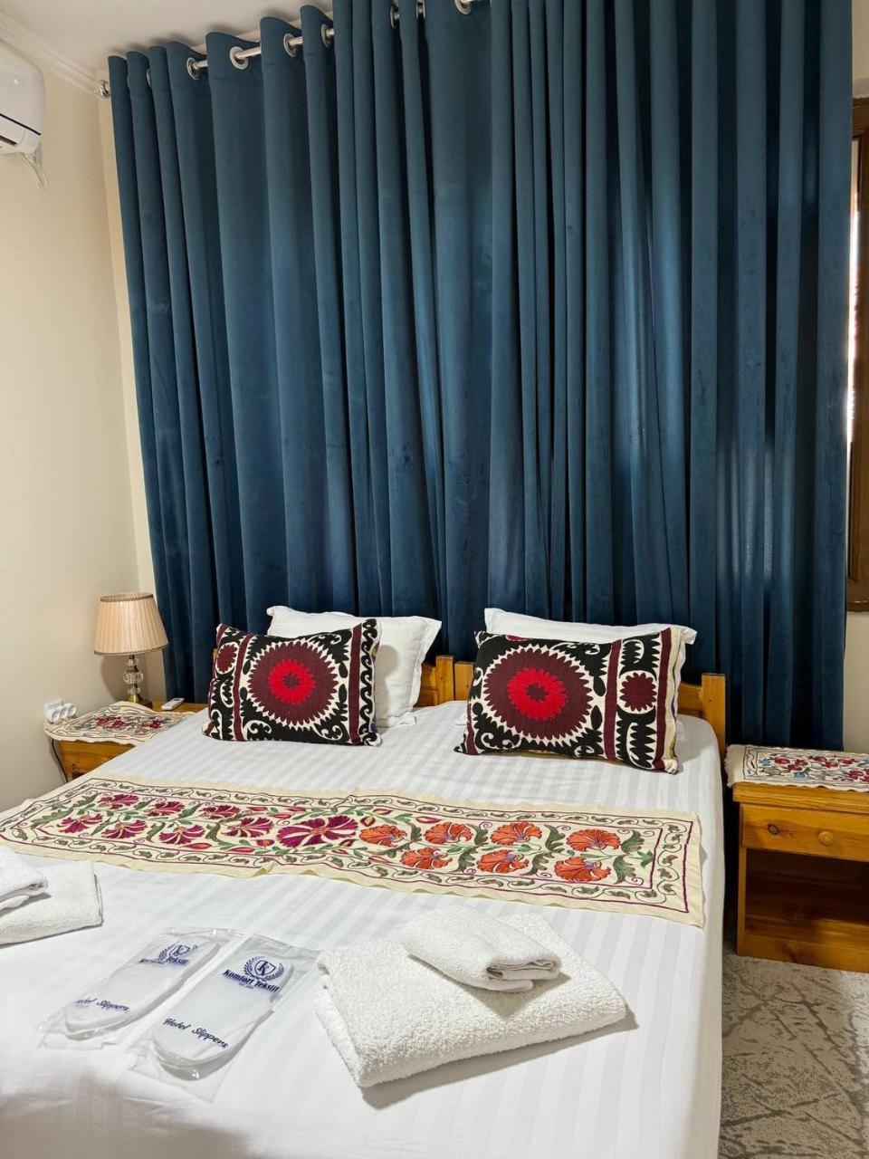 בוקורו Art Suzani National House Hotel מראה חיצוני תמונה