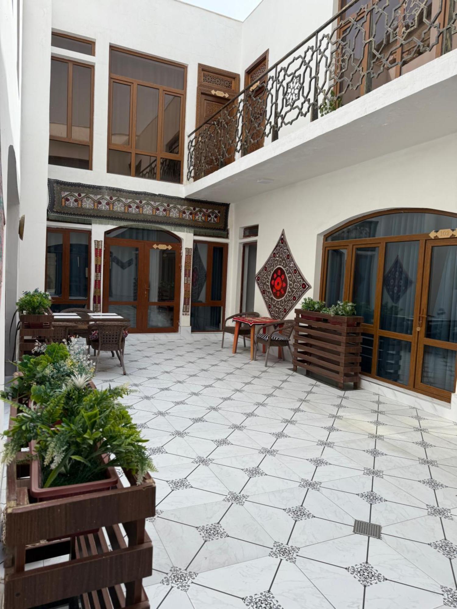 בוקורו Art Suzani National House Hotel מראה חיצוני תמונה